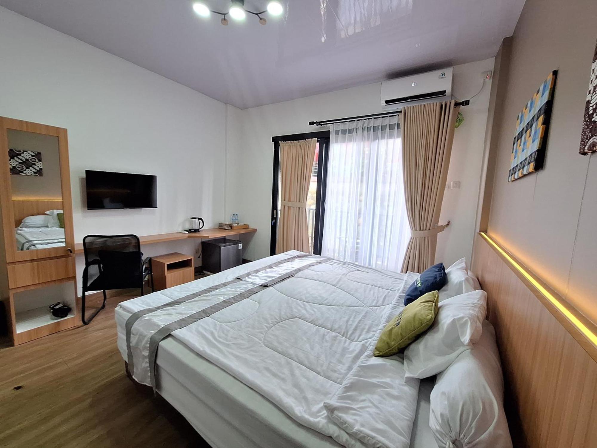 Urbanview Hotel Inkoppabri Cisarua Puncak Bagian luar foto